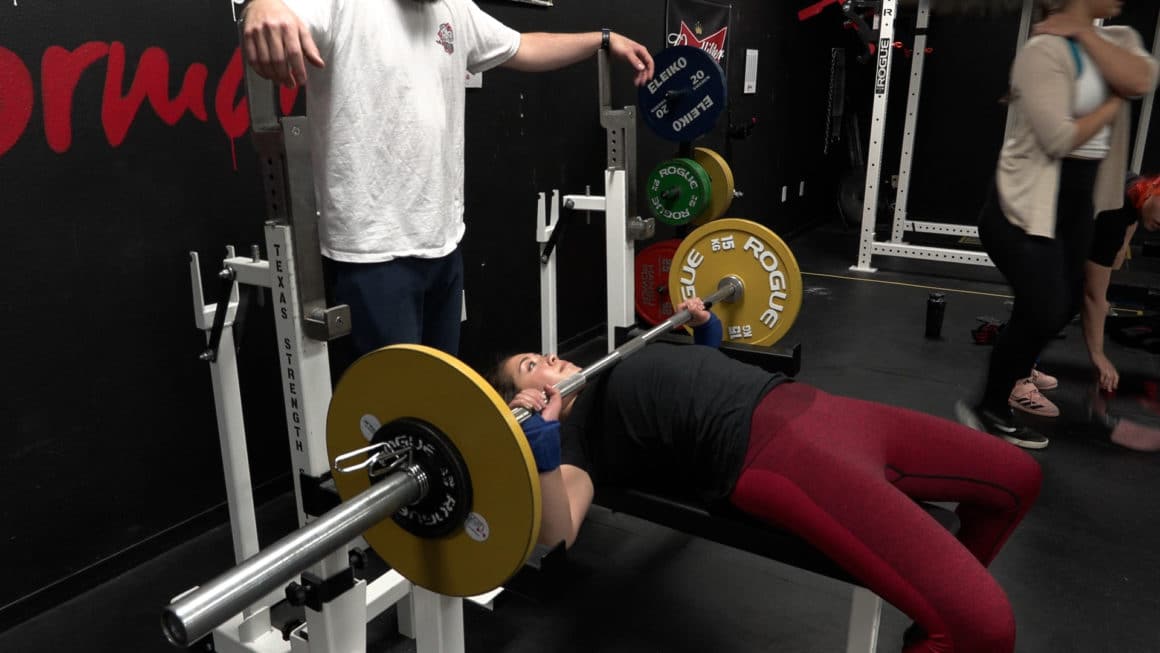 Student Spotlight: CECCS student breaks records at national powerlifting competition