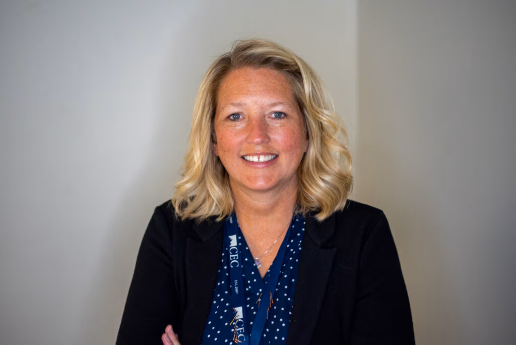 Jennifer Daugherty headshot.