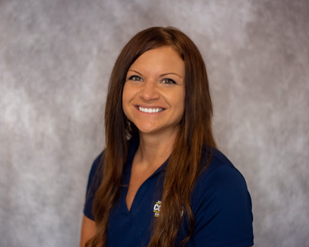 Dr. Stephanie Gonzales headshot.