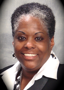Laura Calhoun Headshot