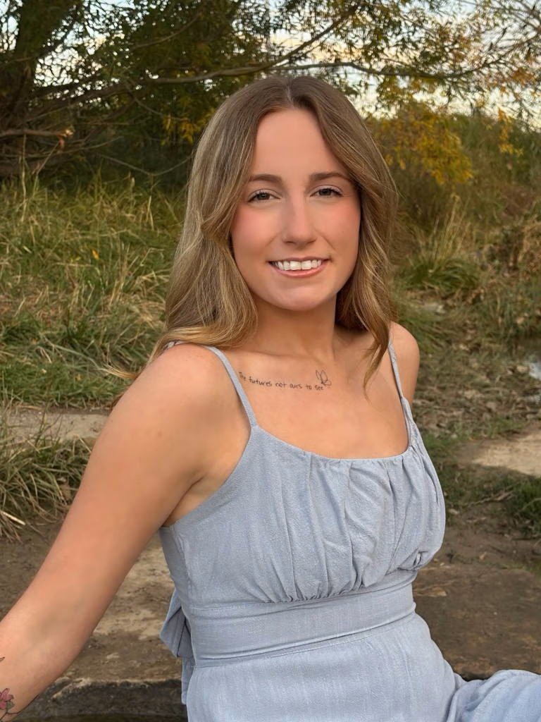 Kalina Parsons Senior portrait